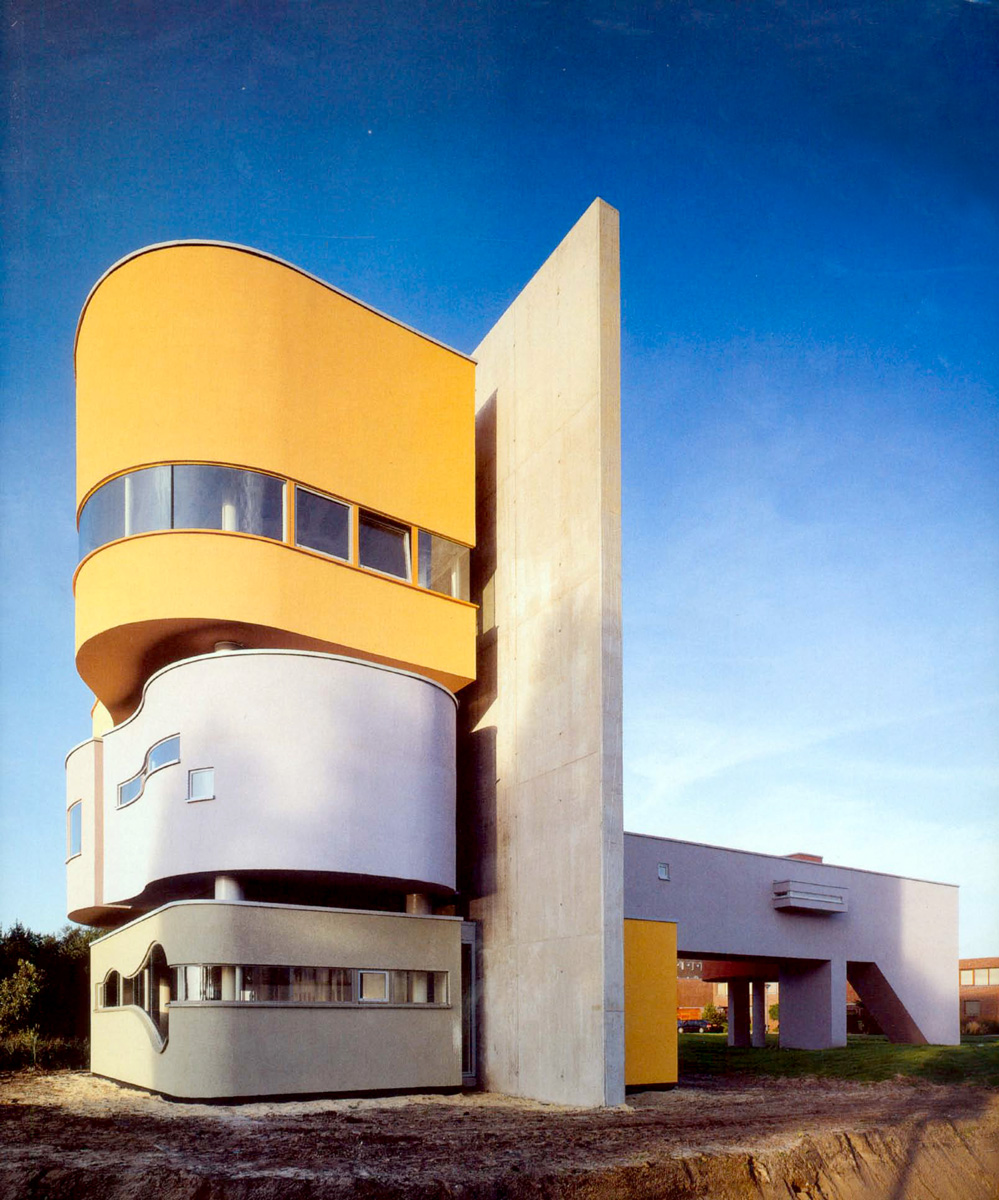 Alexander Gorlin Architects John Hedjuk s Wall House Architectural Record